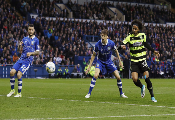 Isaiah Brown shoots for his English Premier League club Chelsea