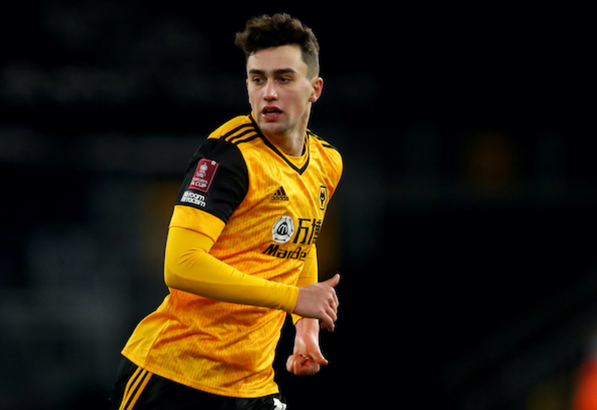Wolves star Kilman hailed 'sensational' amid newspaper update - p...