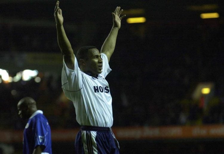 25 Nov 2000: Les Ferdinand of Tottenham Hotspur celebrates after scoring his hat-trick during the FA Carling Premiership game between Tottenham Hot...