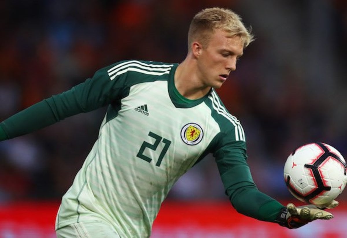Rangers must have 'serious think' about McCrorie - Kenny