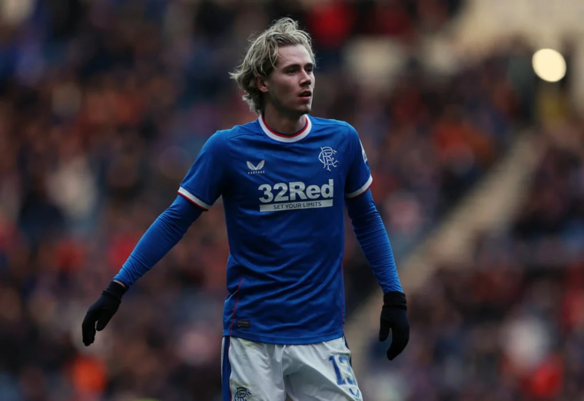 Rangers fans turn on big name after win today v St Mirren