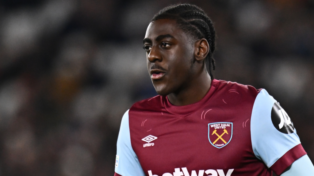 Divin Mubama Sát Thủ Trẻ Học Viện – Tương Lai Premier League
