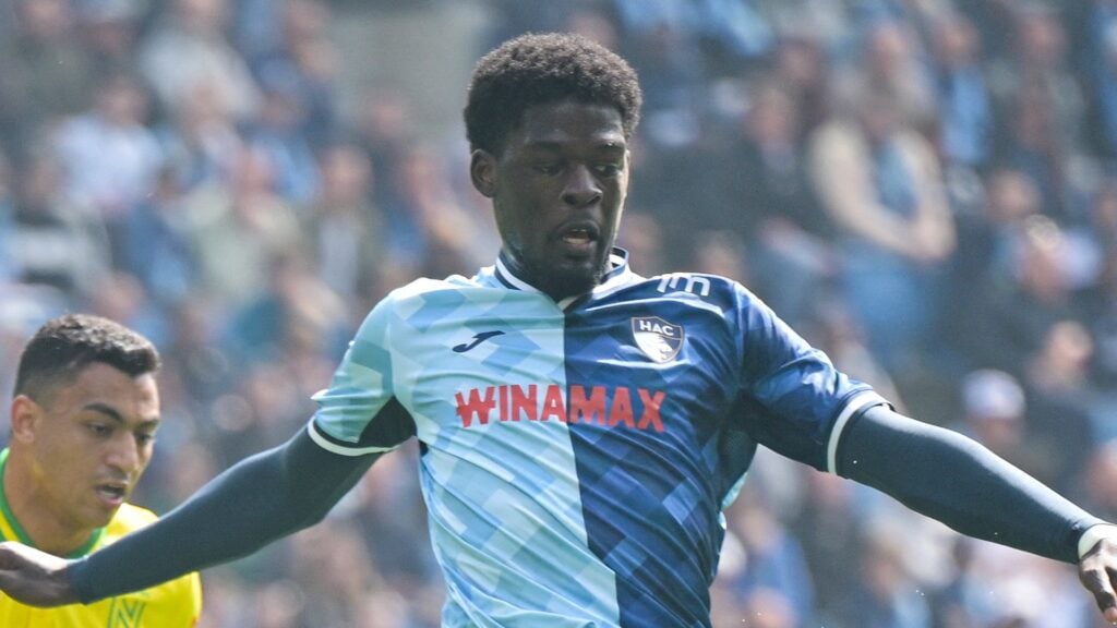 Kinkoue could join either Nottingham or Wolves