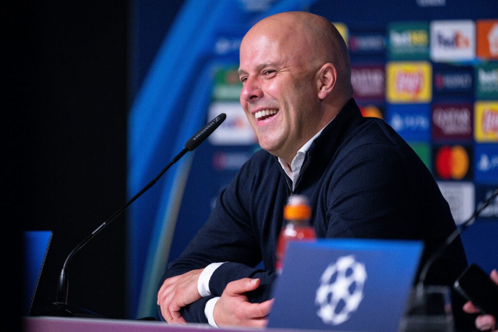 Arne Slot doing a Liverpool press conference