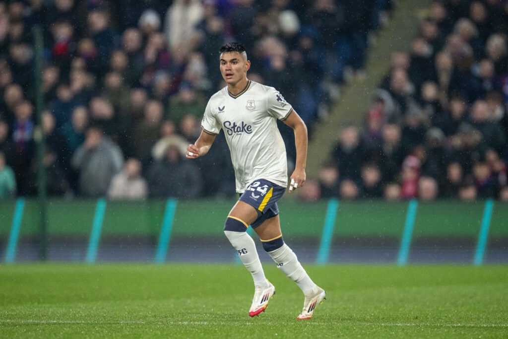 Everton midfielder Carlos Alcaraz