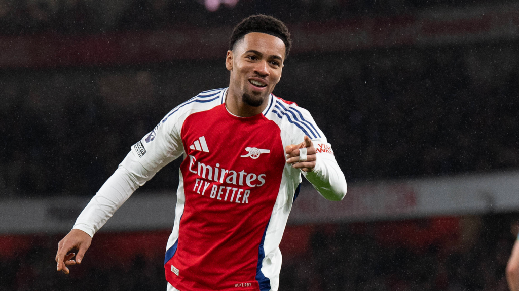 Arsenal star Ethan Nwaneri celebrating