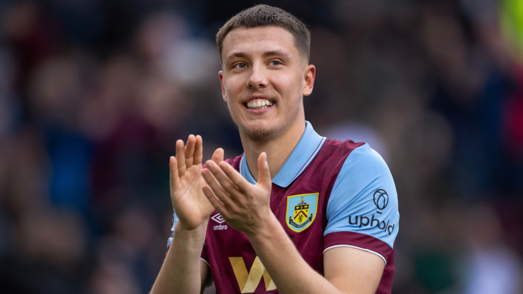 Maxime Esteve Burnley