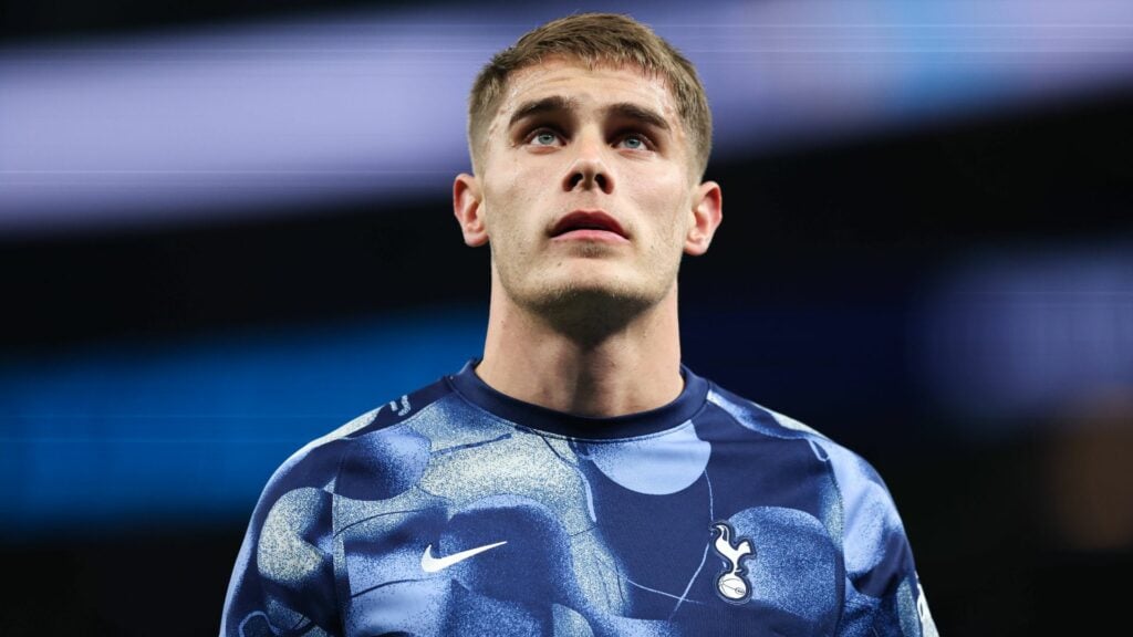 Micky van de Ven Tottenham