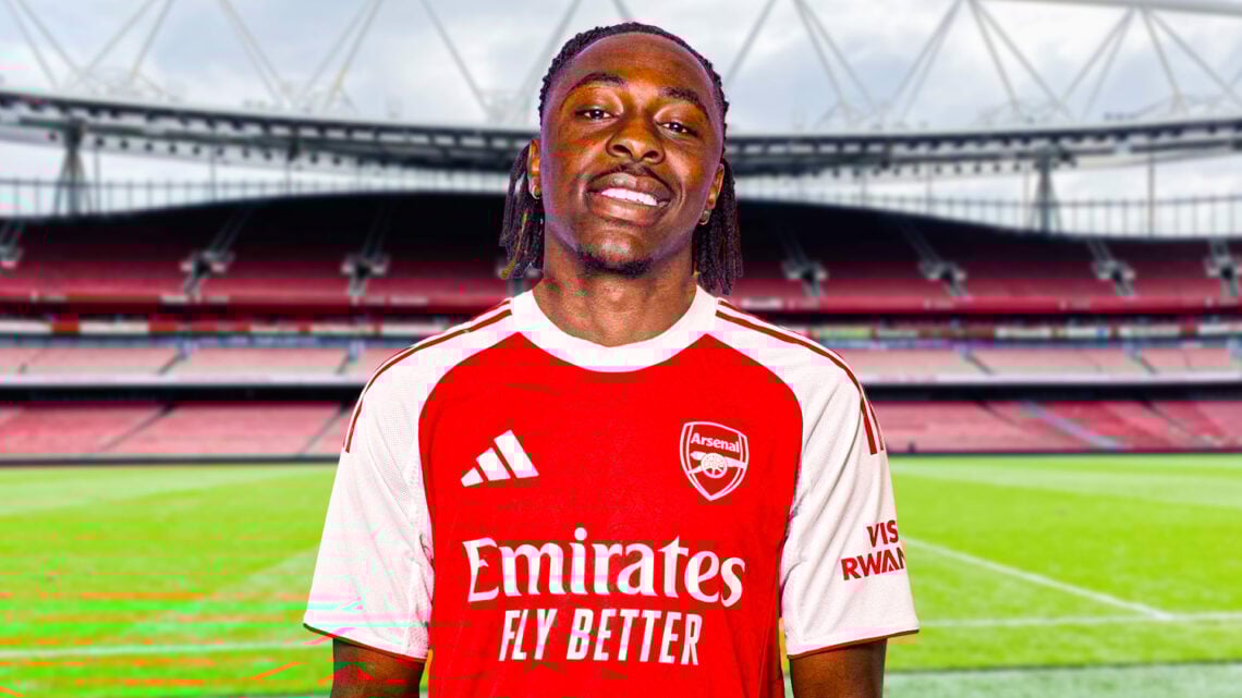 Eberechi Eze in an Arsenal shirt