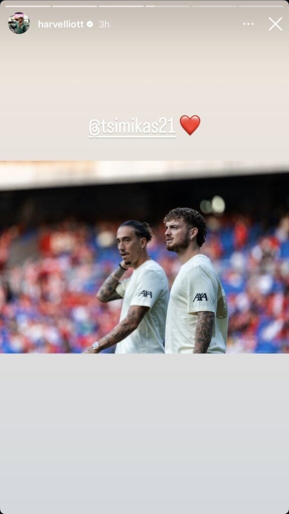 Liverpool's Harvey Elliott and Kostas Tsimikas pre-game