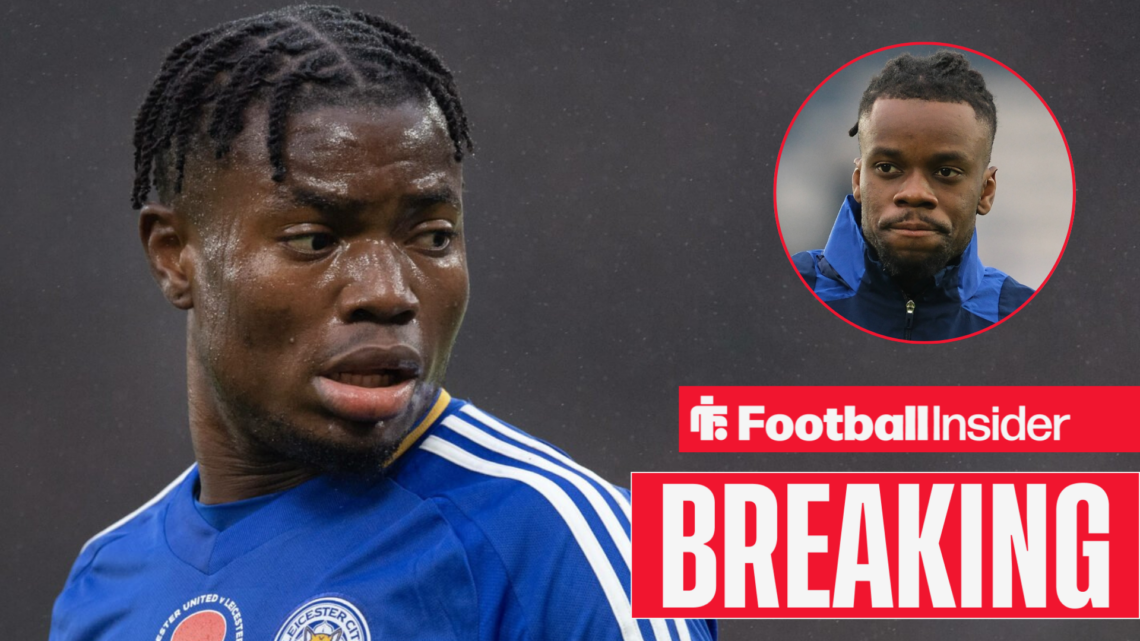 Abdul Fatawu looks across at Leicester teammate Stephy Mavidid in a circular inset