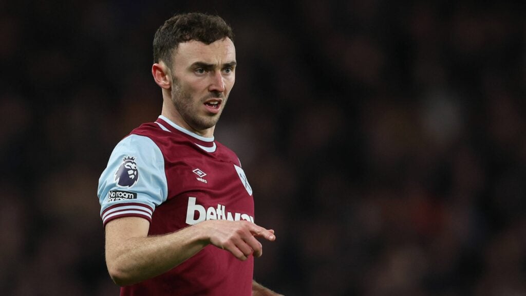 West Ham midfielder Andy Irving in aciton.