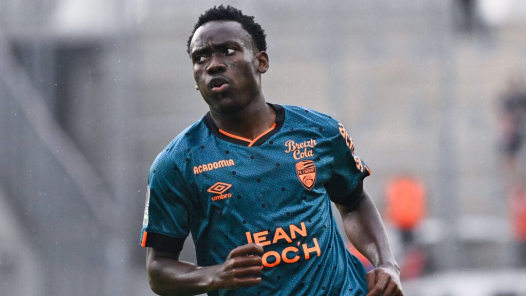 Lorient's Arthur Avom