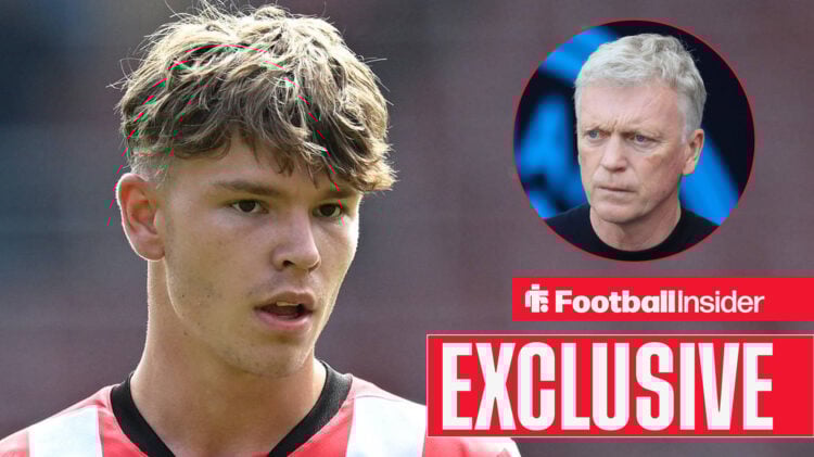 Exclusive news Everton manager David Moyes looks on at Southampton's Tyler Dibling