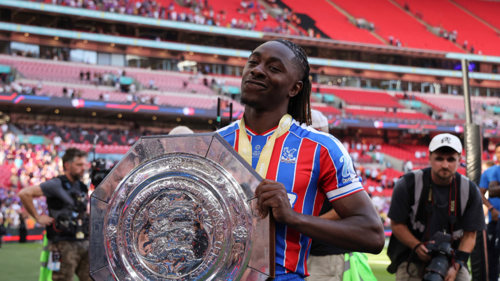 Eberechi Eze poses with the Community Shield