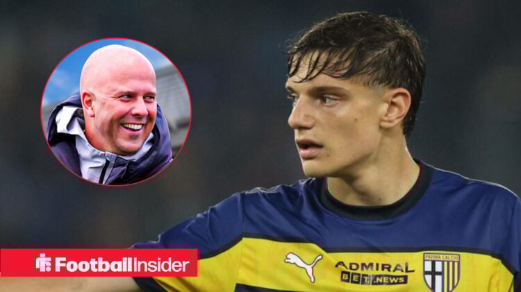 Parma player Giovanni Leoni looking at Liverpool manager Arne Slot smiling