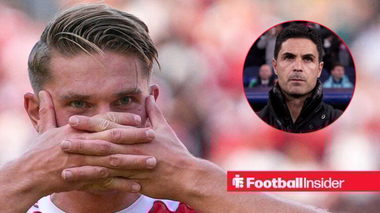 Viktor Gyokeres pictured next to Arsenal boss Arteta
