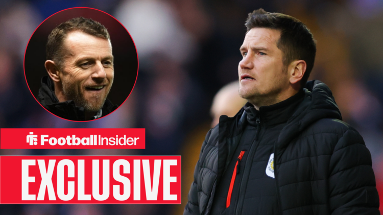 Crewe manager Lee Bell, Oxford manager Gary Rowett