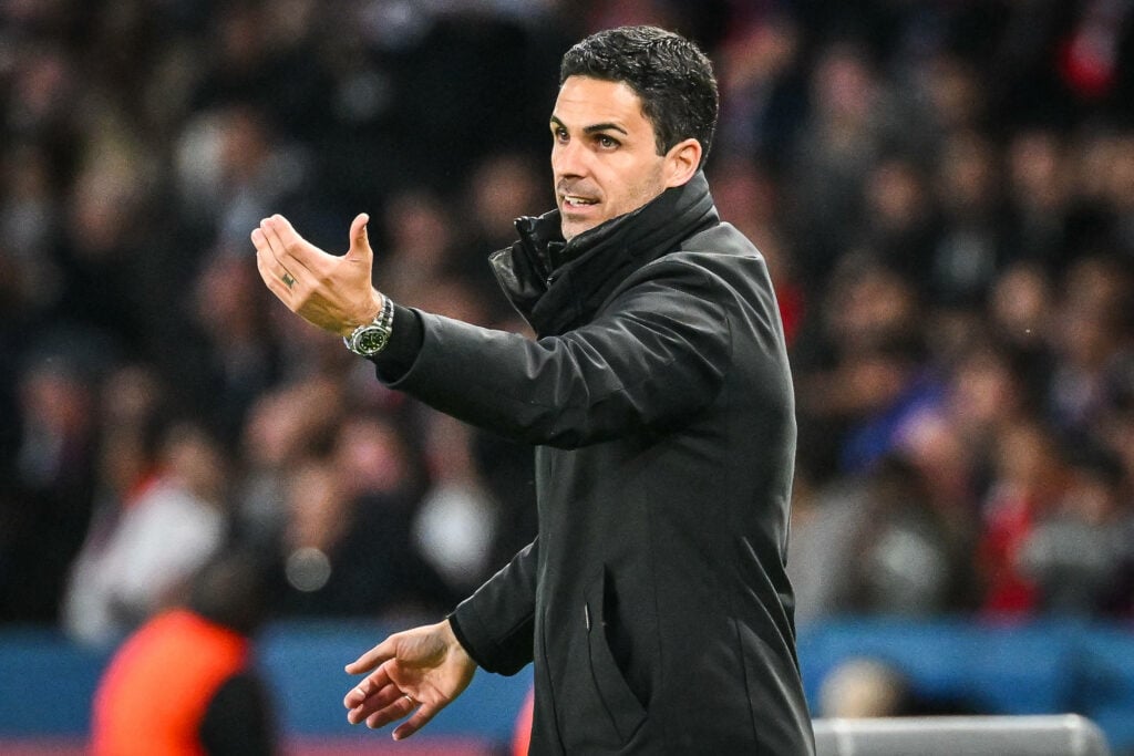 Mikel Arteta stood giving out instructions to Arsenal from the touchline.
