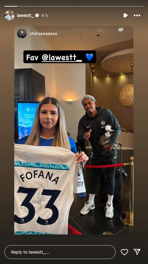 Wesley Fofana's Instagram story as he poses with a fan holding up his shirt