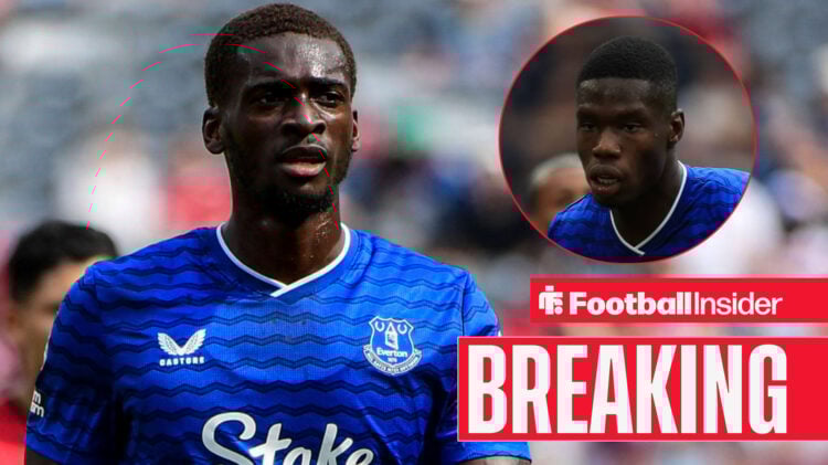 Breaking banner over Everton's Tim Iroegbunam in action looking at teammate Thierno Barry who is also in action