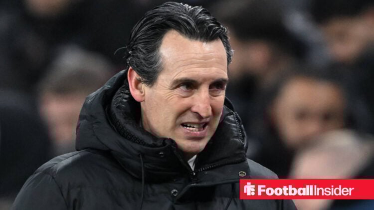 Unai Emery looking frustrated and worried