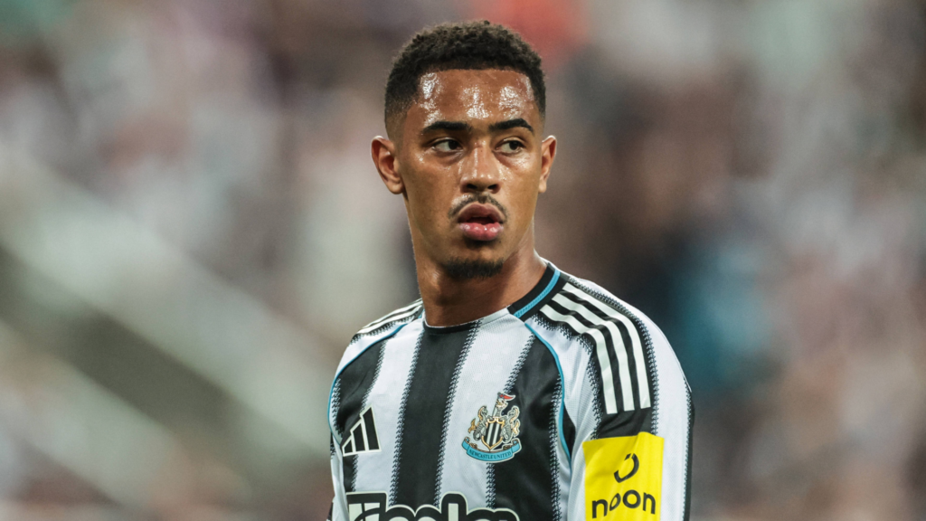 Jacob Ramsey looks to the side while playing for Newcastle