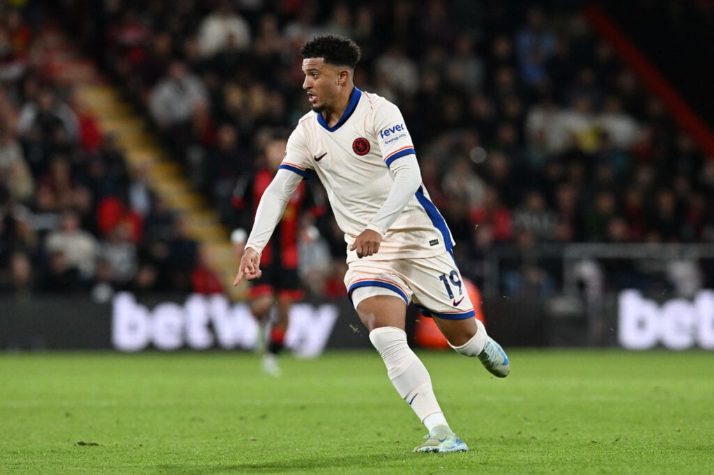 Jadon Sancho in action for Chelsea