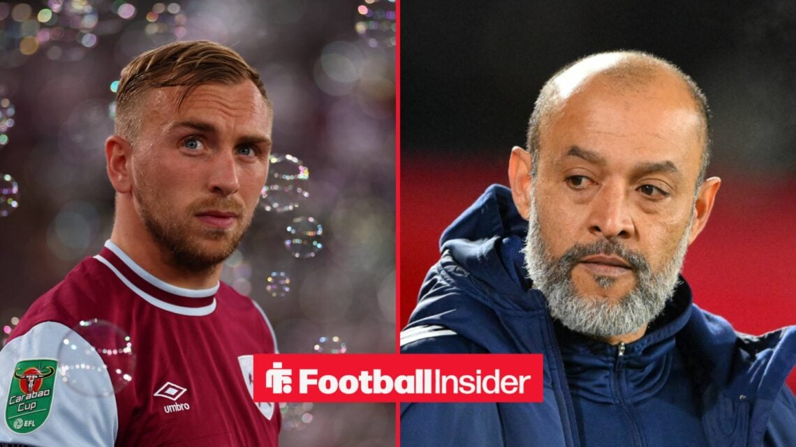 Jarrod Bowen alongside West Ham manager Nuno Espirito Santo