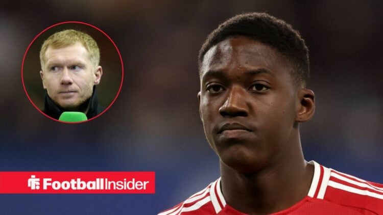 Kobbie Mainoo in a red Manchester United kit and Paul Scholes in inset