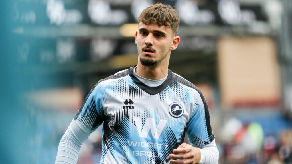 Mihailo Ivanovic warming up for Millwall