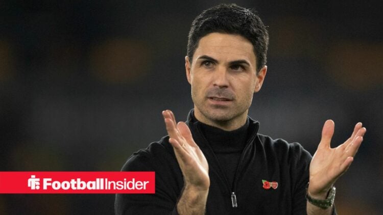 Arsenal manager Mikel Arteta clapping