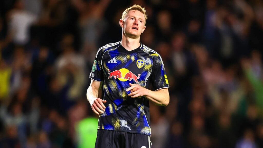 Sean Longstaff in a Leeds United shirt