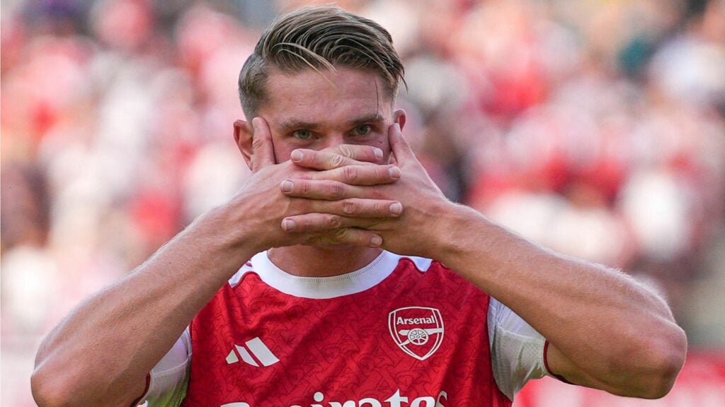 Viktor Gyokeres performs trademark celebration after scoring for Arsenal