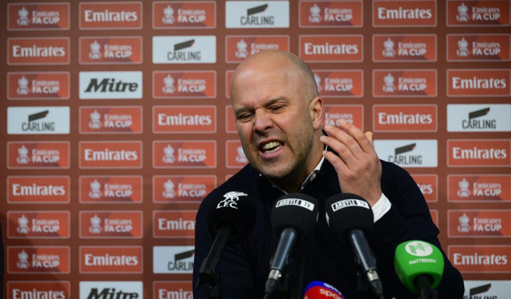 Arne Slot reacts in press conference