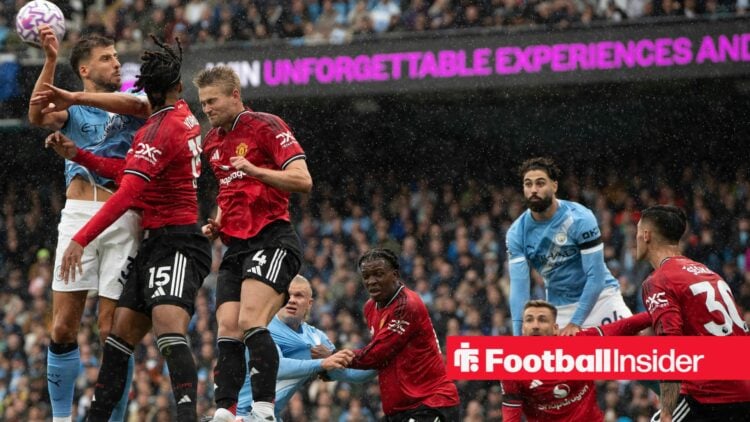 Matthijs de Ligt contesting a header at Man United