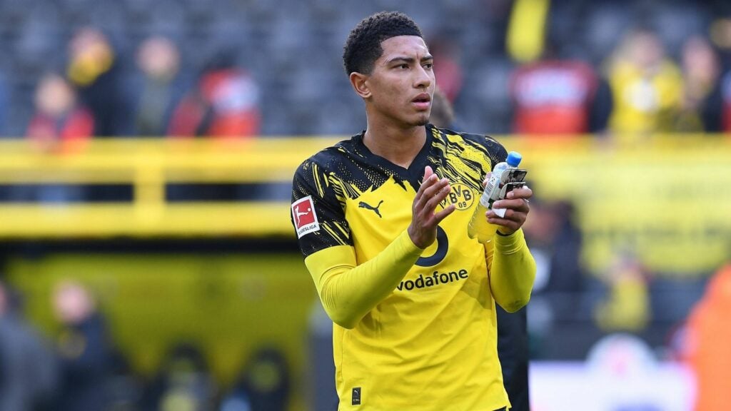 Jobe Bellingham applauding Borussia Dortmund fans