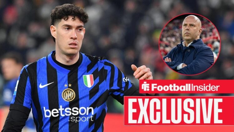 Alessandro Bastoni next to Arne Slot