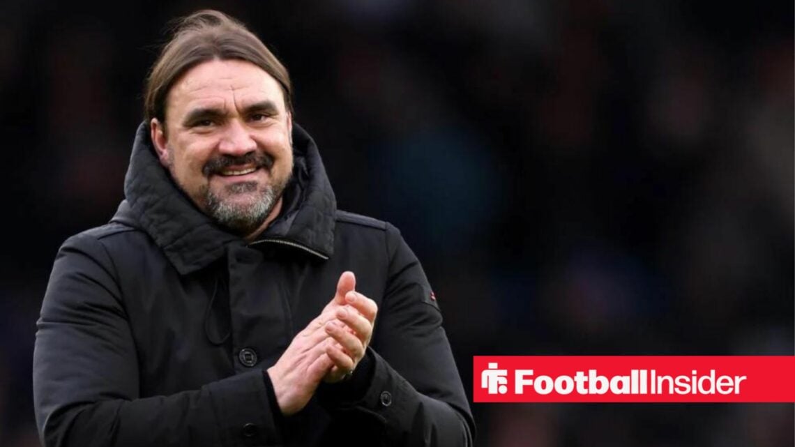 Daniel Farke clapping