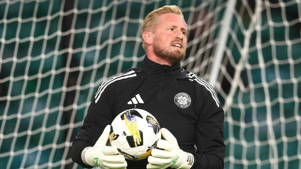 Kasper Schmeichel looking focused for Celtic