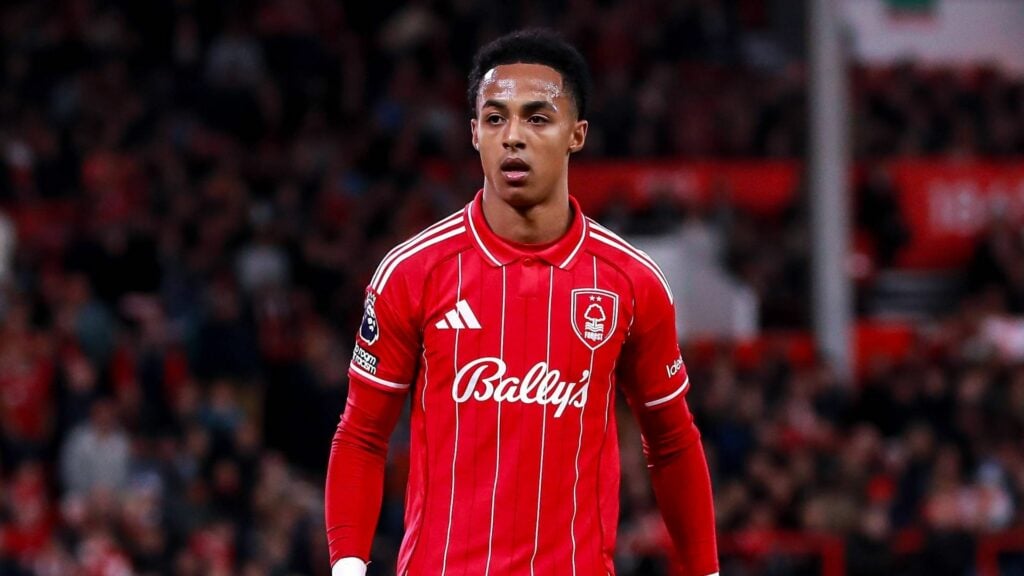 Omari Hutchinson in action for Nottingham Forest