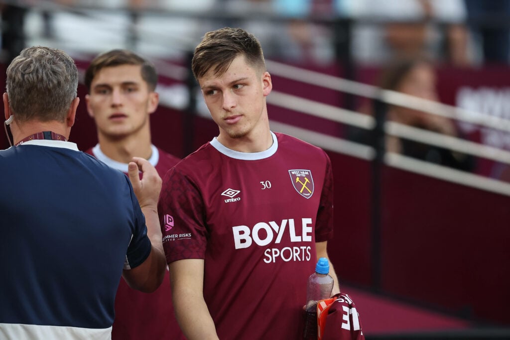 Ollie Scarles playing for West Ham