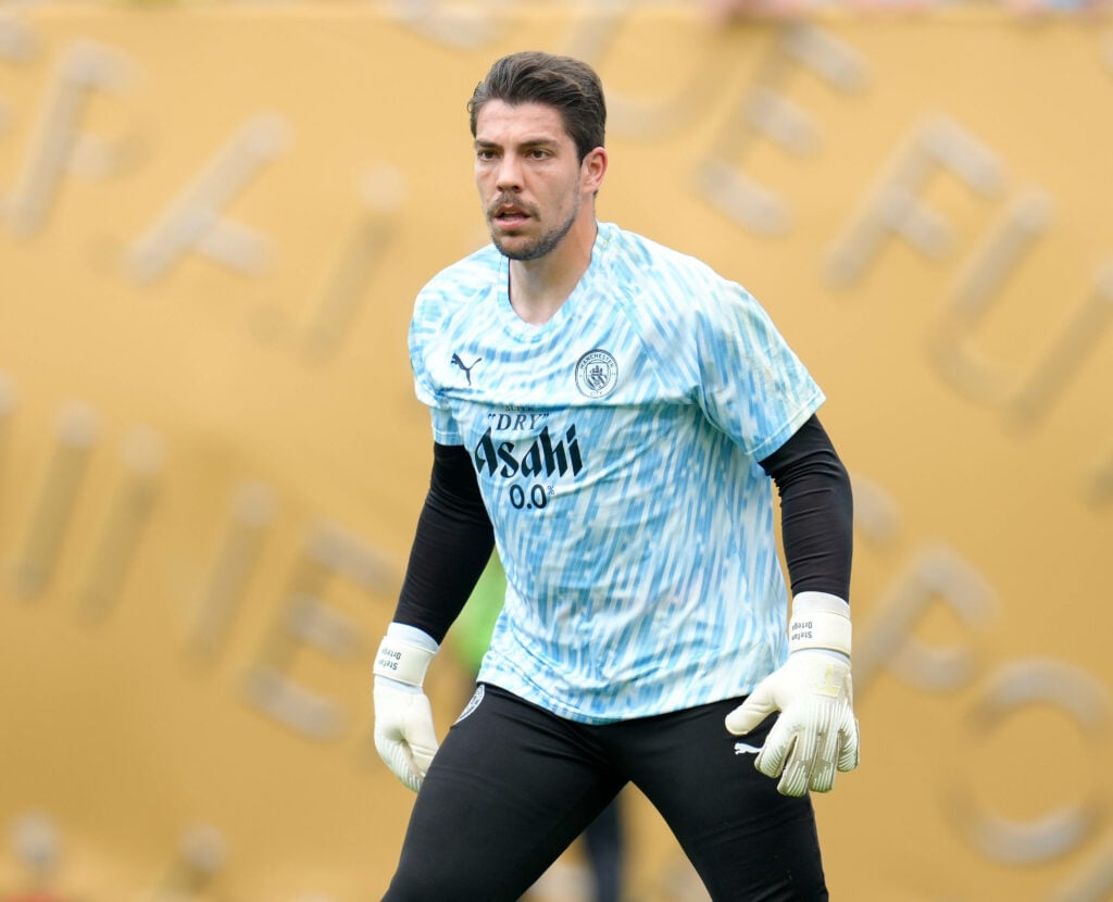 Stefan Ortega in a Man City training shirt