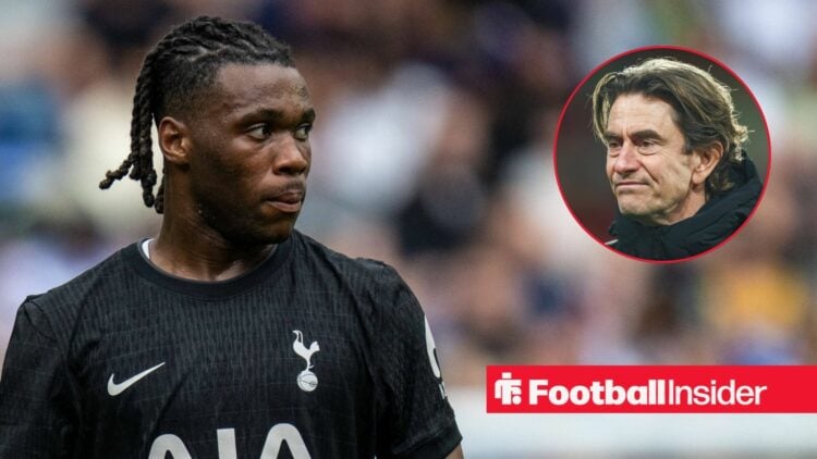 Destiny Udogie looking at Thomas Frank in circle