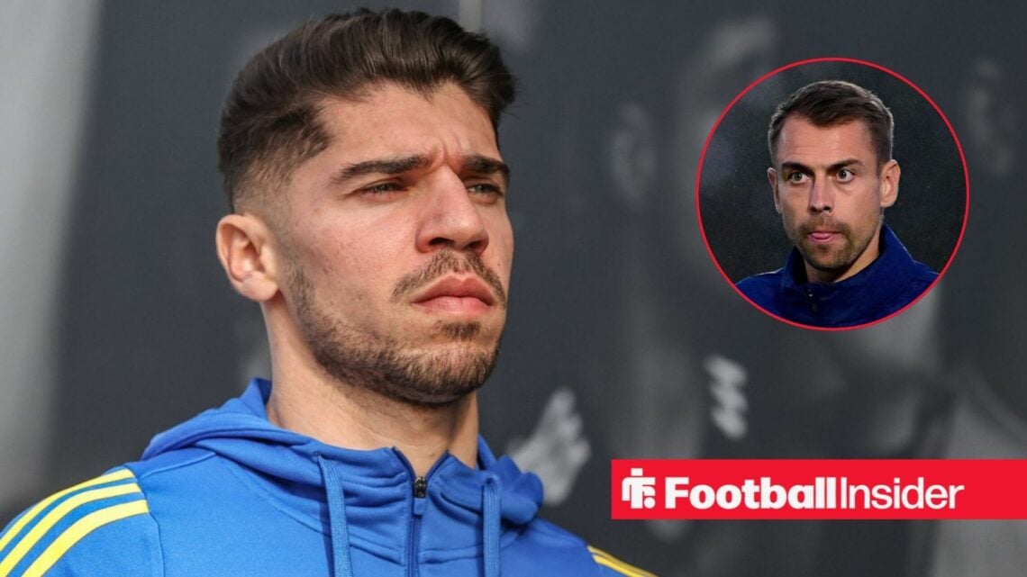 Manor Solomon looking at Tonda Eckert in circle