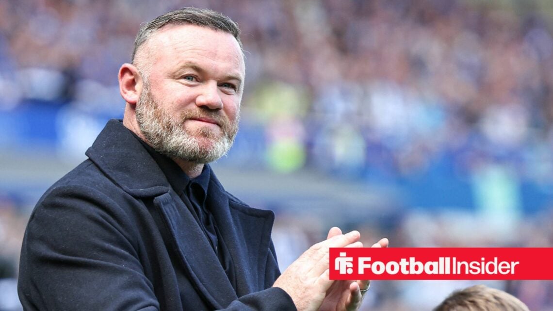 Wayne Rooney clapping