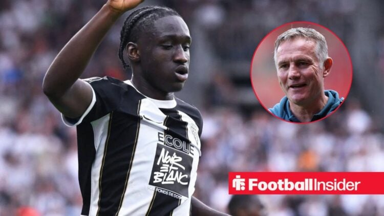 Sidiki Cherif in an Angers shirt with Phil Parkinson included in a circular inset