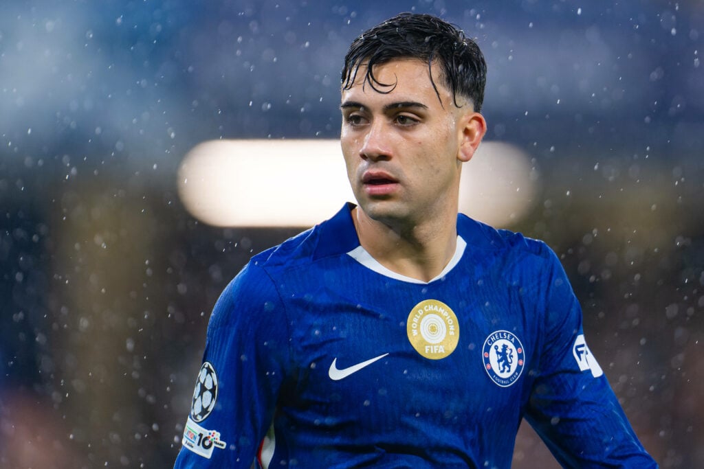 Facundo Buonanotte in a Chelsea shirt