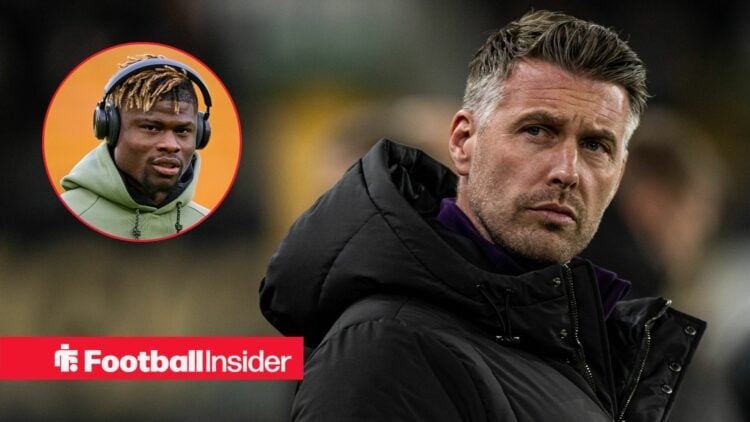 Rob Edwards looking at Emmanuel Agbadou in circle