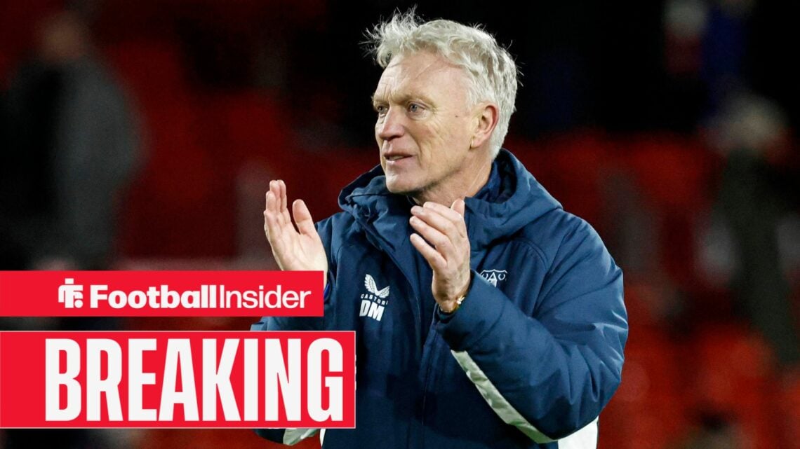 Everton manager David Moyes claps